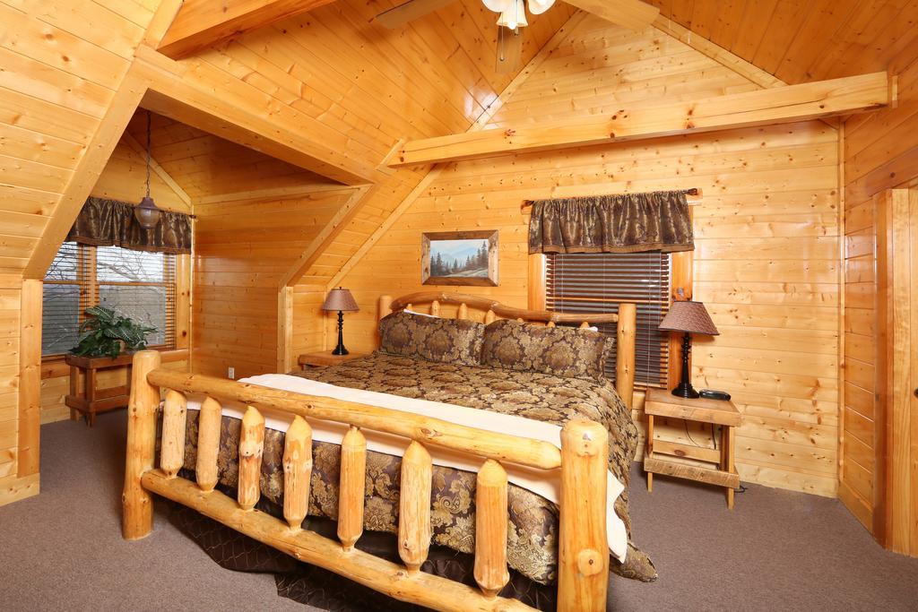 Rising Eagle Lodge - Eight Bedroom 비둘기 포지 외부 사진